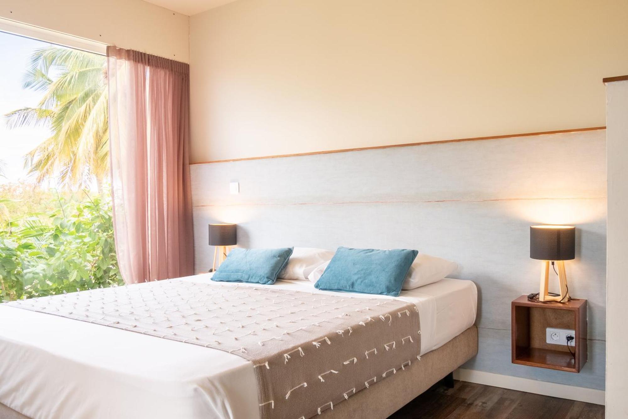 Hotel Iloma Сент-Люс Экстерьер фото
